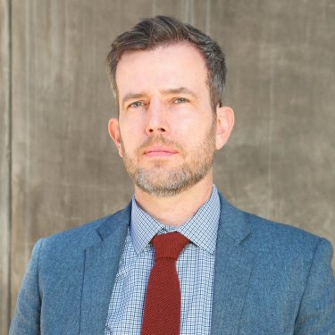 Chris Grove headshot
